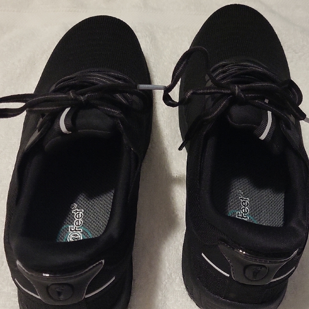 Stylish Black Athletic Shoes